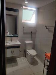 1 Canberra (D27), Condominium #459664481